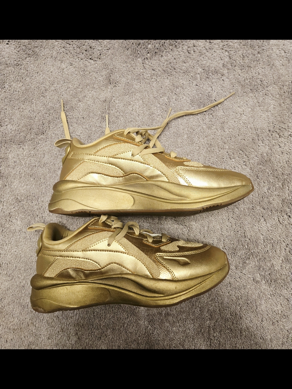 Puma Metallic Gold Puma Sneakers